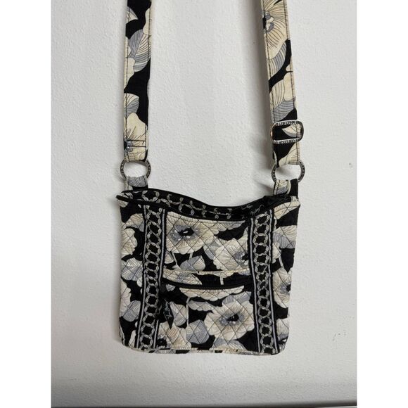 Vera Bradley Camelia Hipster Crossbody Bag Quilted Black Gray Flower Pattern - Picture 12 of 14